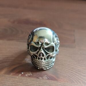 Handmade Silver-Tone Skull Ring
